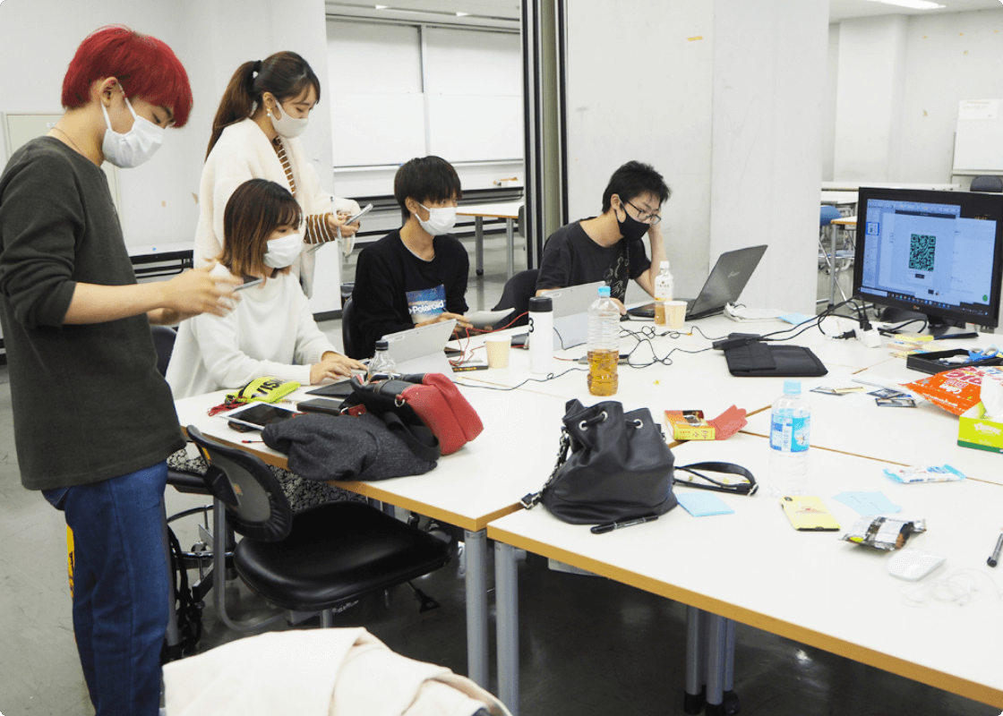 スマートデザイン学科の有志学生が愛知県主催する愛知県大学対抗ハッカソン「HackAichi2020」に参戦の写真